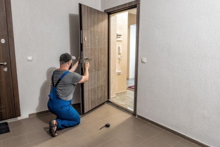 Comment choisir la meilleure quincaillerie pour vos projets de rénovation ?